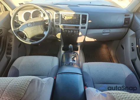 2004 Toyota 4Runner Sr5 z USA, uszkodzony, nr VIN JTEBT14R740032704